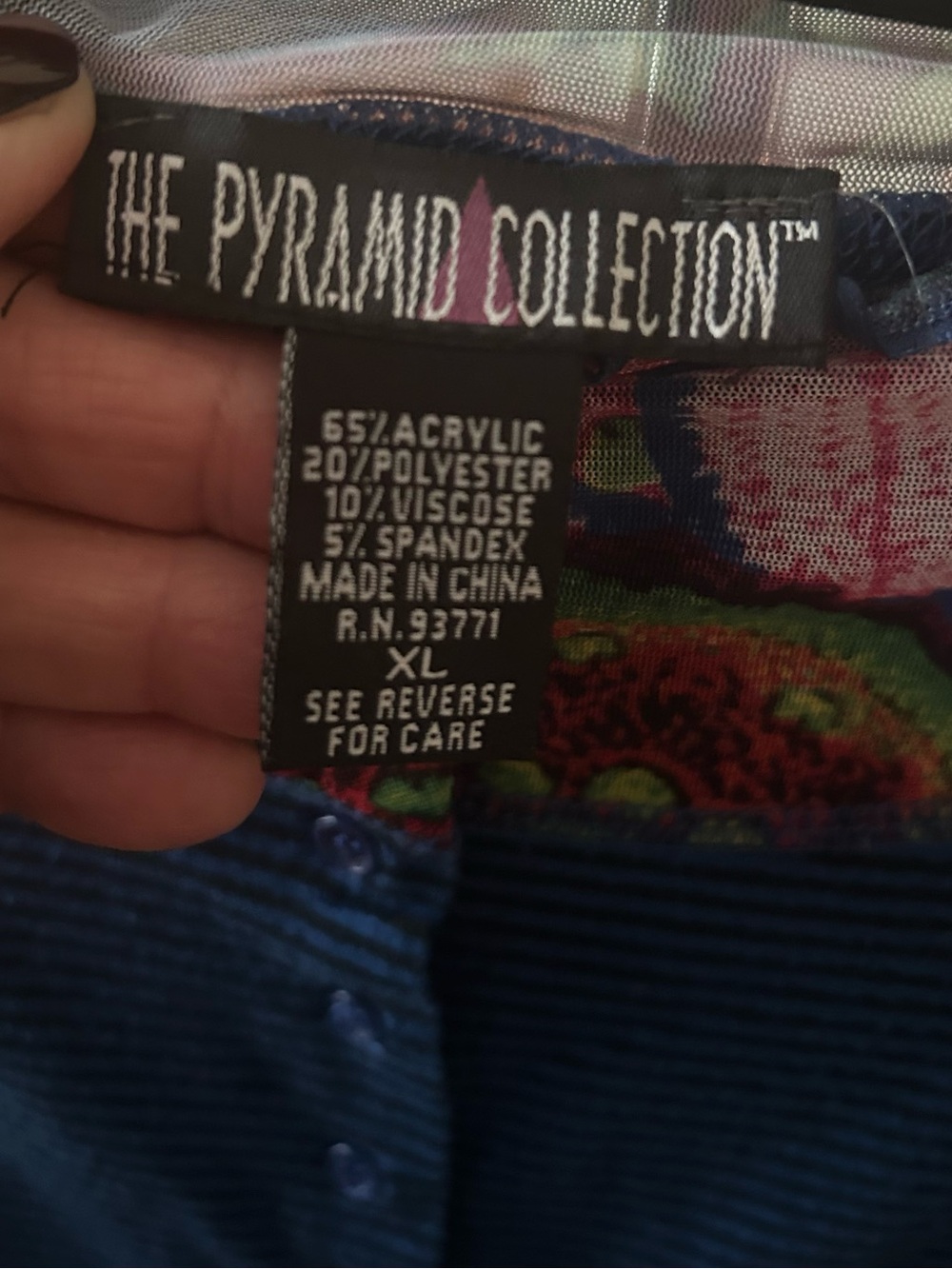 The Pyramid Collection Navy Ribbed Button-Front Mixed Print Top - Picture 3 of 3